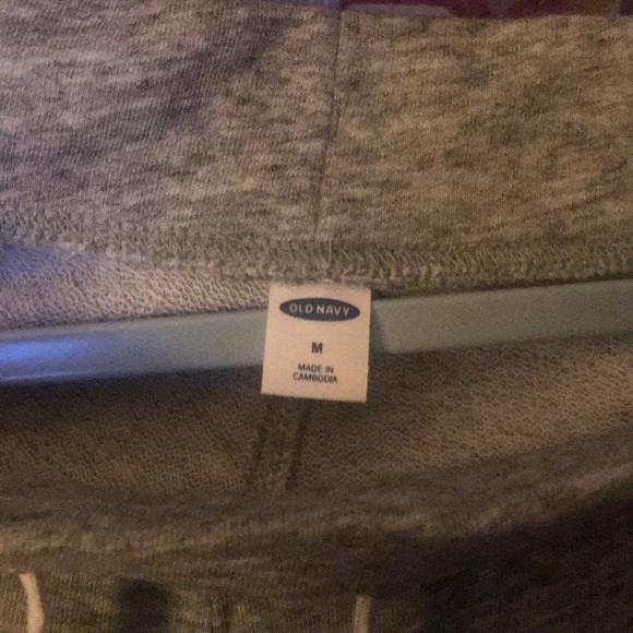Old navy sweat pants semi new - Picture 4 of 4